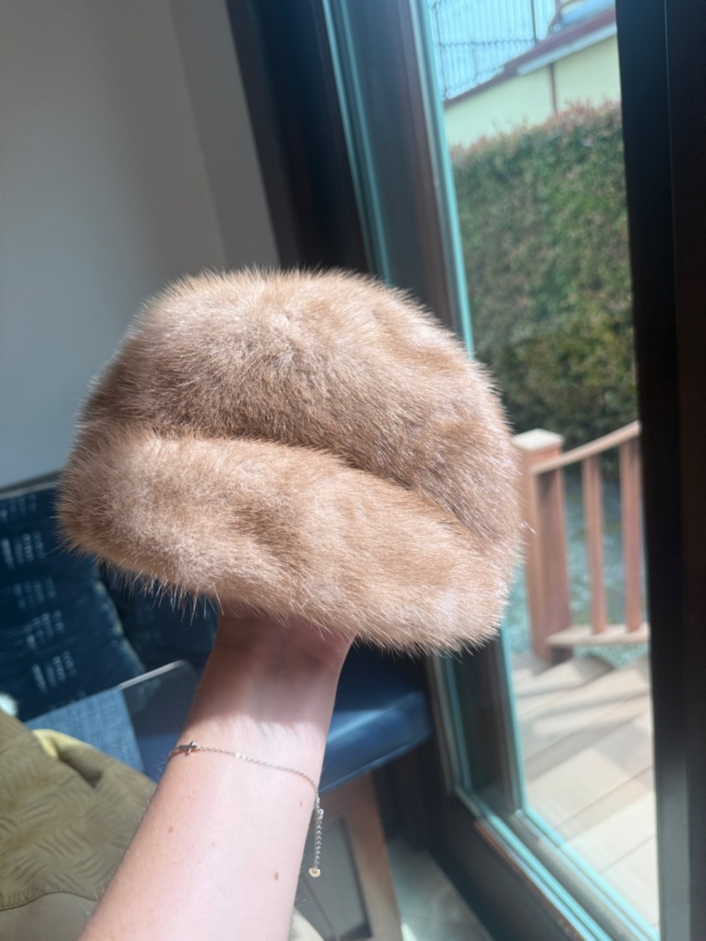 Vintage “Mr. D” Real Mink Fur Hat – Winter Luxury - Picture 2 of 4